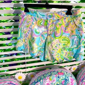 Lilly Pulitzer buttercup pastel scalloped shorts